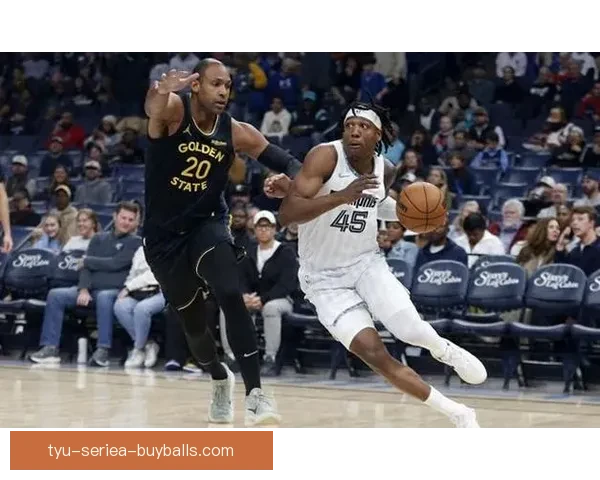 勇士八人上双胜灰熊霍福德里程碑 勇士八人上双胜灰熊霍福德里程碑